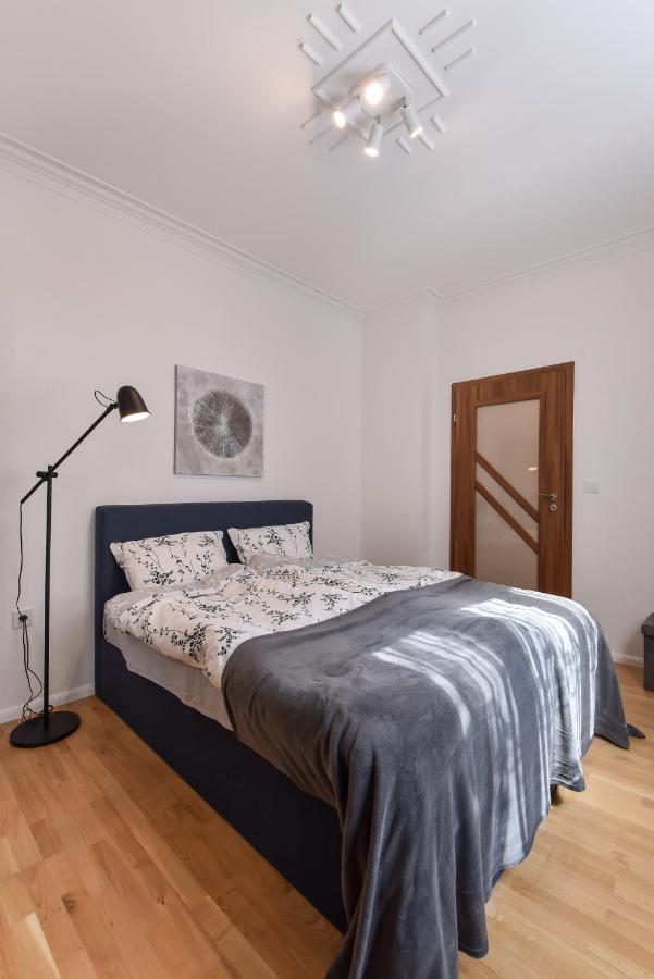 Апартаменти Cosy & Renovated 2bd Flat Near Vitoshka By Flat Mаnager *