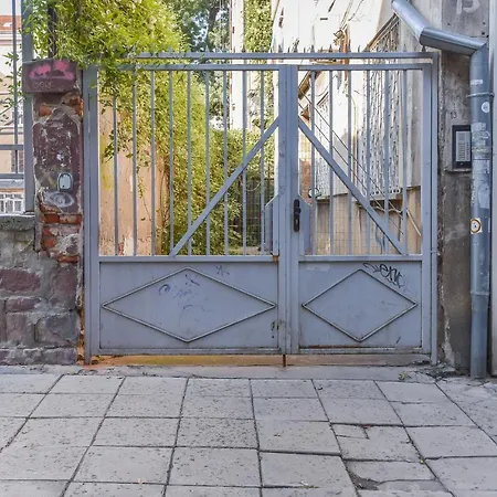 Appartamento Cosy & Renovated 2Bd Flat Near Vitoshka By Flat Mаnager Sofia Esterno foto