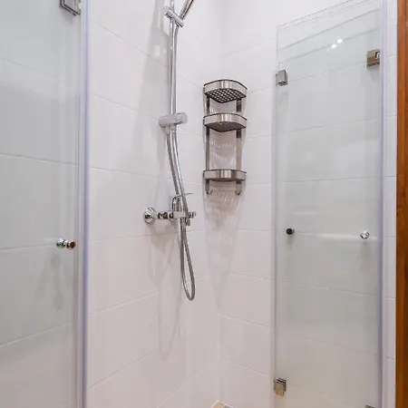 Appartamento Cosy & Renovated 2Bd Flat Near Vitoshka By Flat Mаnager Sofia Esterno foto