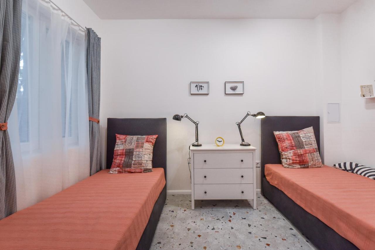 Cosy & Renovated 2bd Flat Near Vitoshka By Flat Mаnager Apartment